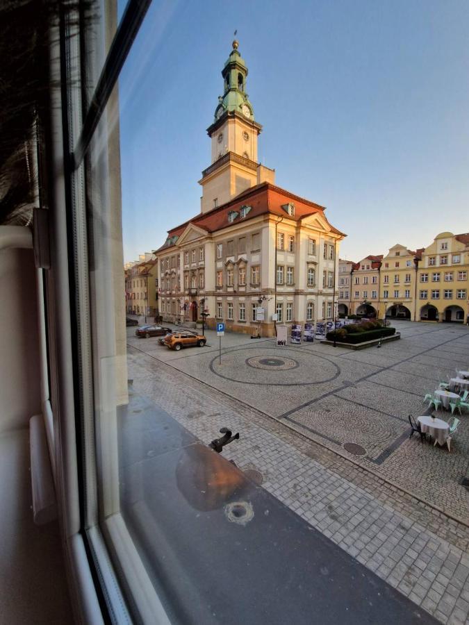 Apartament Ratuszowy Deluxe Jelenia Gora Exterior photo